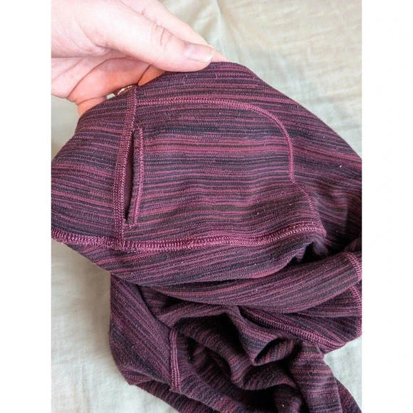 Lululemon High Times Leggings - textured maroon sz 4 - Picture 6 of 7